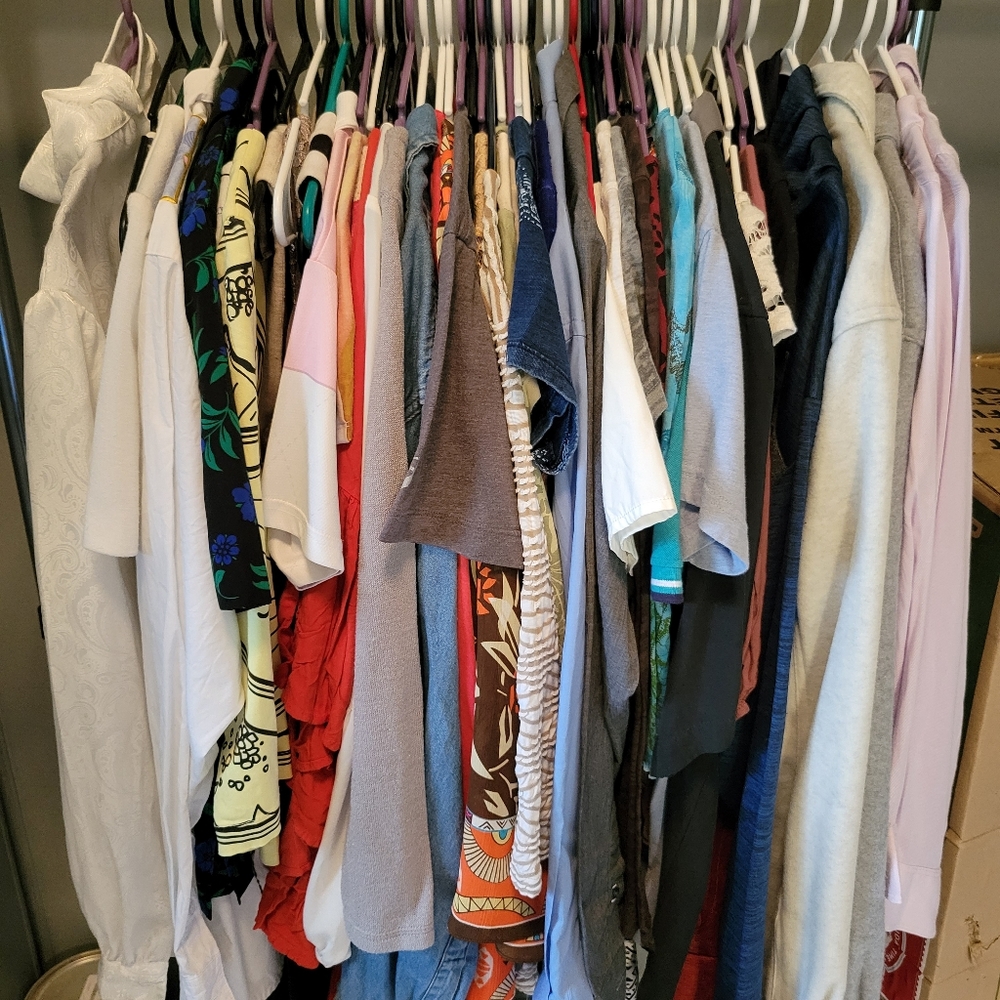 10 Piece Vintage and Others Box